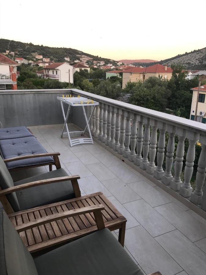 Apartment Laguna Vinišće Eksteriør bilde
