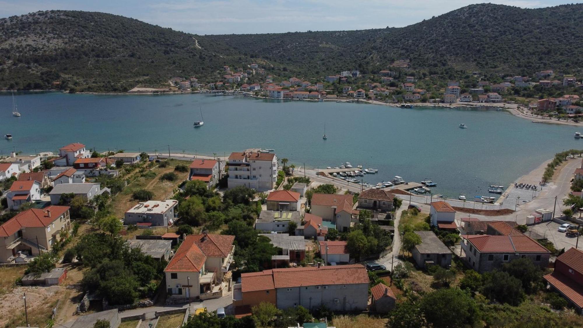 Apartment Laguna Vinišće Eksteriør bilde