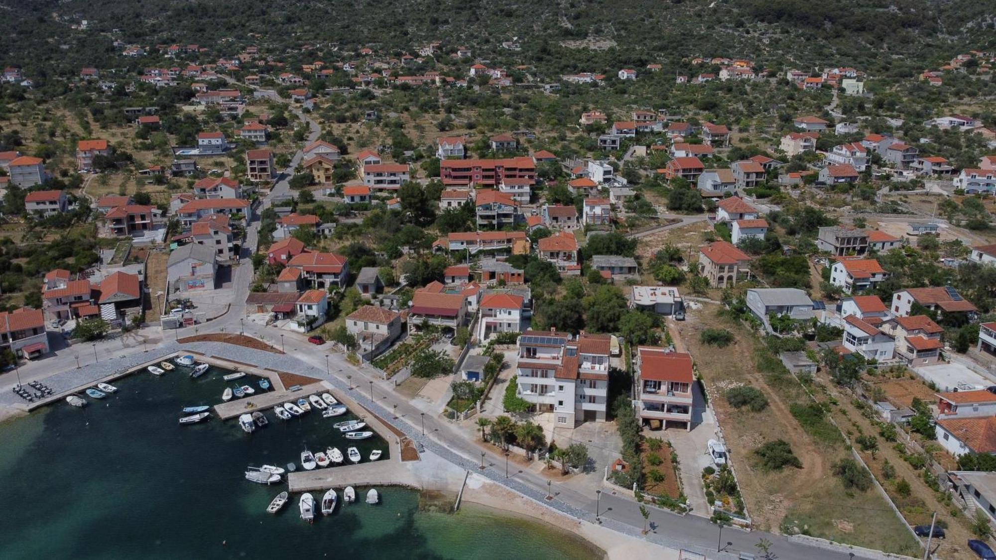 Apartment Laguna Vinišće Eksteriør bilde