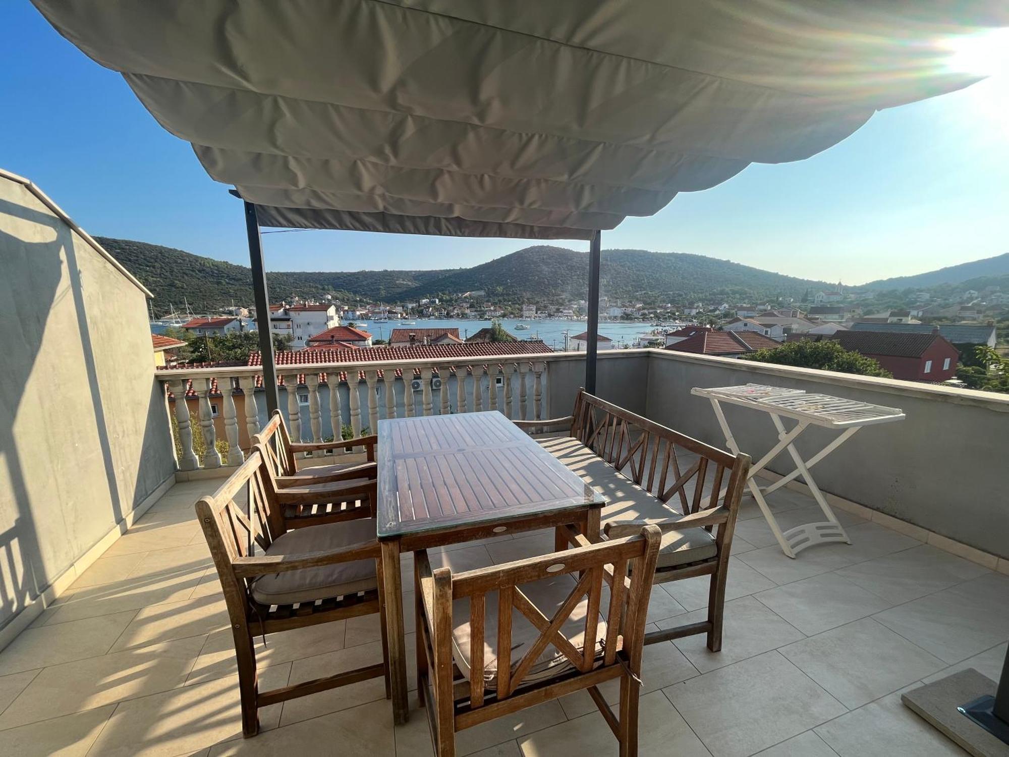 Apartment Laguna Vinišće Eksteriør bilde
