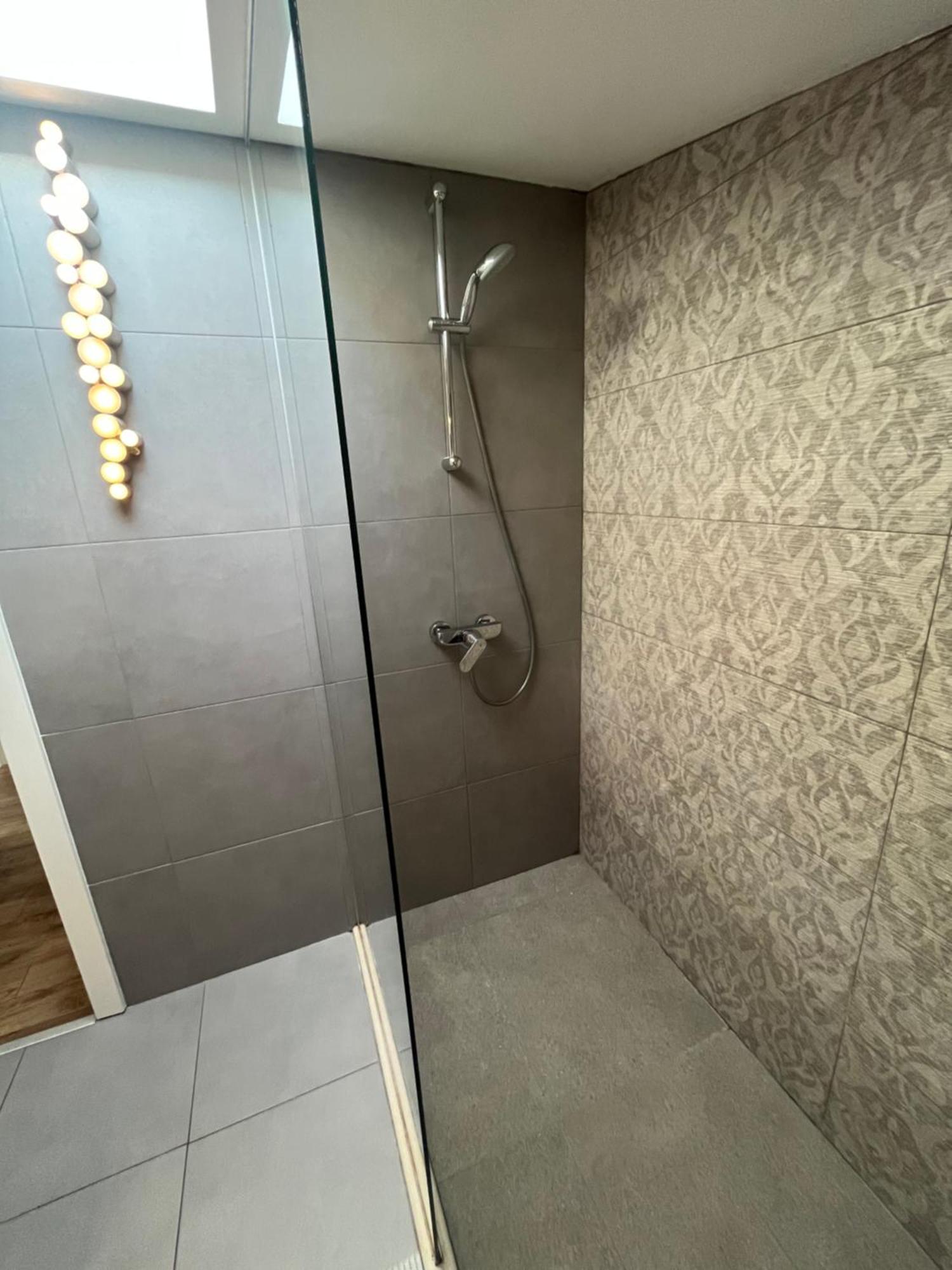 Apartment Laguna Vinišće Eksteriør bilde