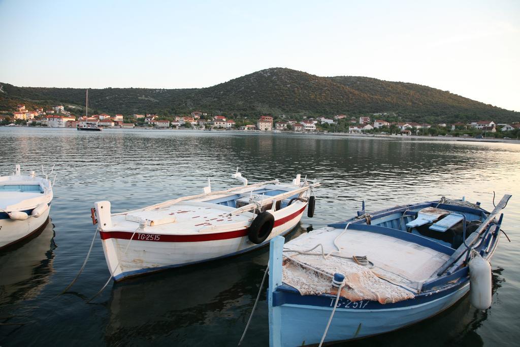 Apartment Laguna Vinišće Eksteriør bilde
